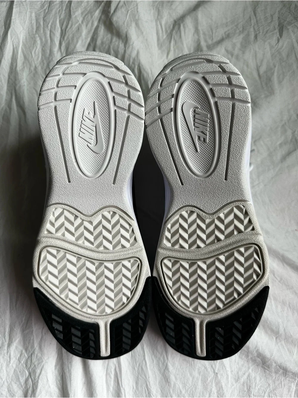 Nike A.C.E tennis shoes